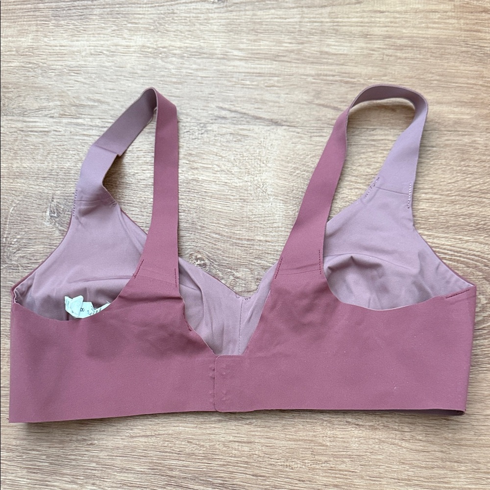 lululemon athletica Dusty Rose Bra - Picture 3 of 4